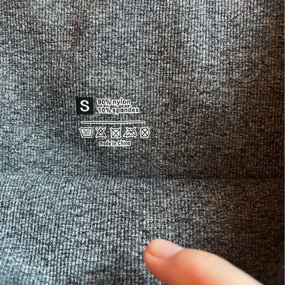 brand new grey workout shorts! size S - Picture 2 of 2